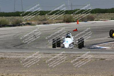 media/Jun-01-2024-CalClub SCCA (Sat) [[0aa0dc4a91]]/Group 4/Qualifying/